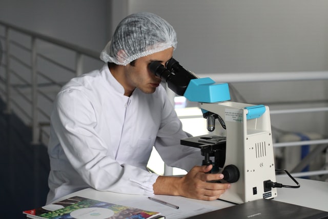 Asbest inventarisatie vertelt je precies wat er aanwezig is en wat je ermee moet doen. Asbest inventarisatie onderzoek helpt u verder!